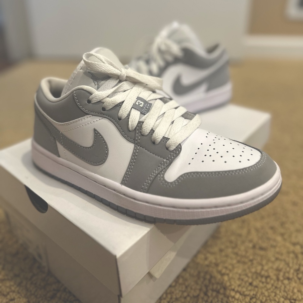 Women Air Jordan Low 1
